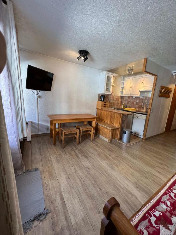 Les Neves Oasis By Alpstays Appartement